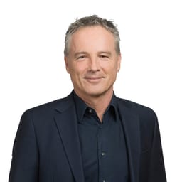 Ueli Schmezer